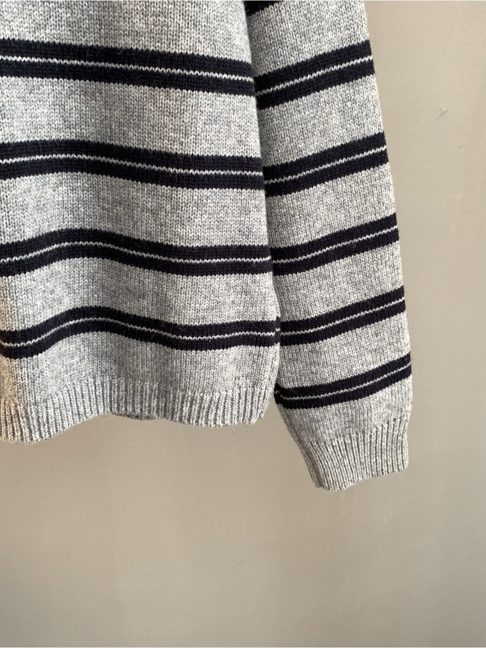 Miu Miu Gray Crewneck Sweater with Navy Stripes - Picture 5 of 10